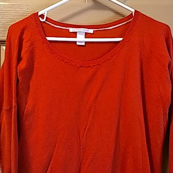 Victoria Secret scoop neck light sweater M - Picture 2 of 8